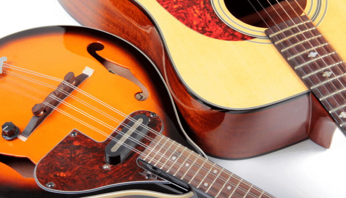 mandolin vs guitar.