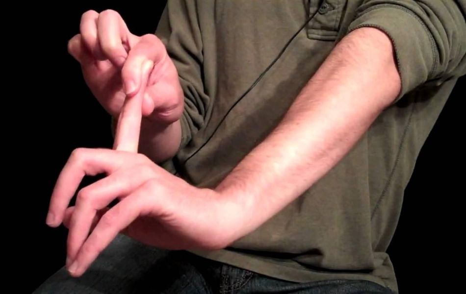 Warm up your hand like a useful playing guitar tip