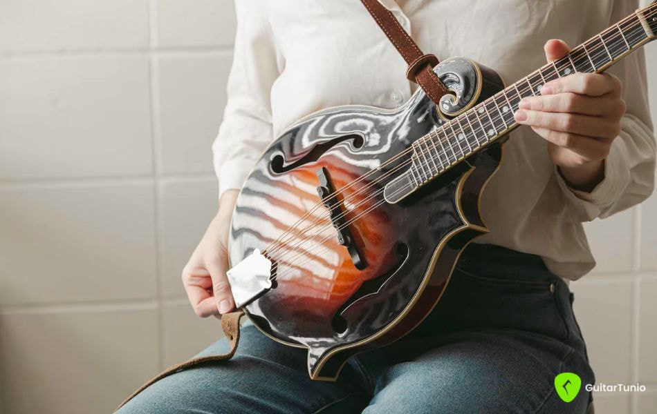 How To Play B7 Mandolin Chord